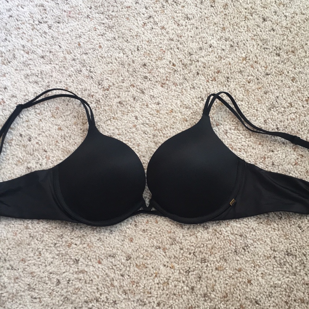 Victoria’s Secret push up bra